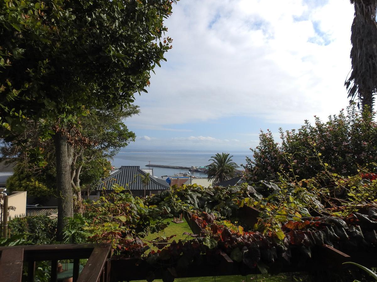 New Stone Manor Hotel Mossel Bay Exterior photo