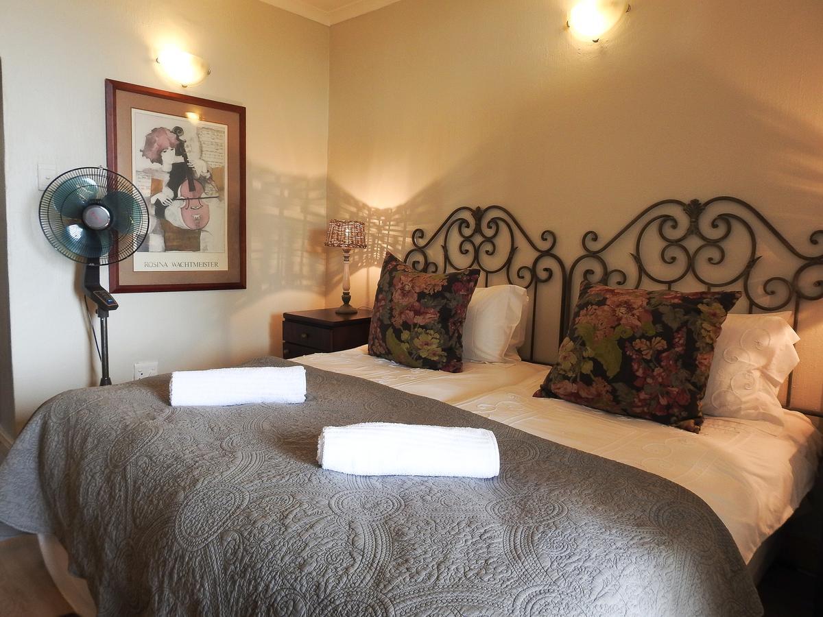 New Stone Manor Hotel Mossel Bay Exterior photo