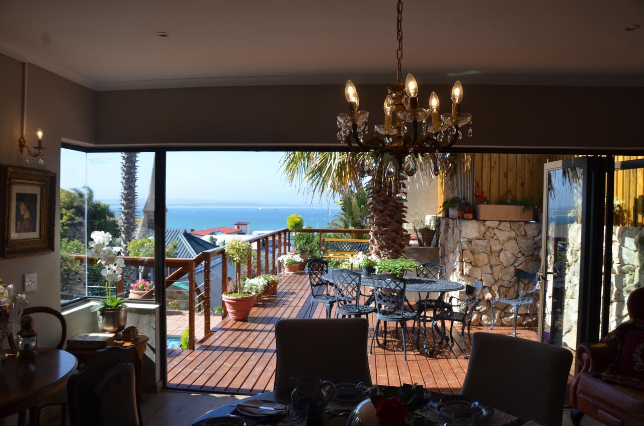 New Stone Manor Hotel Mossel Bay Exterior photo